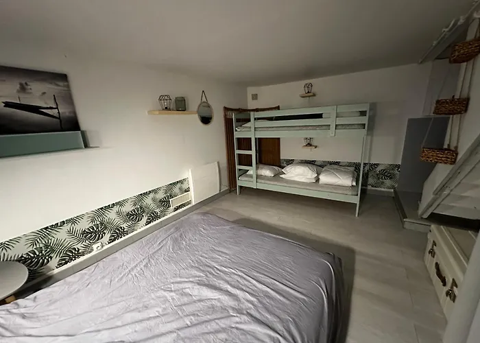 Houlgate Souplex 50M Plage Et Commerces
