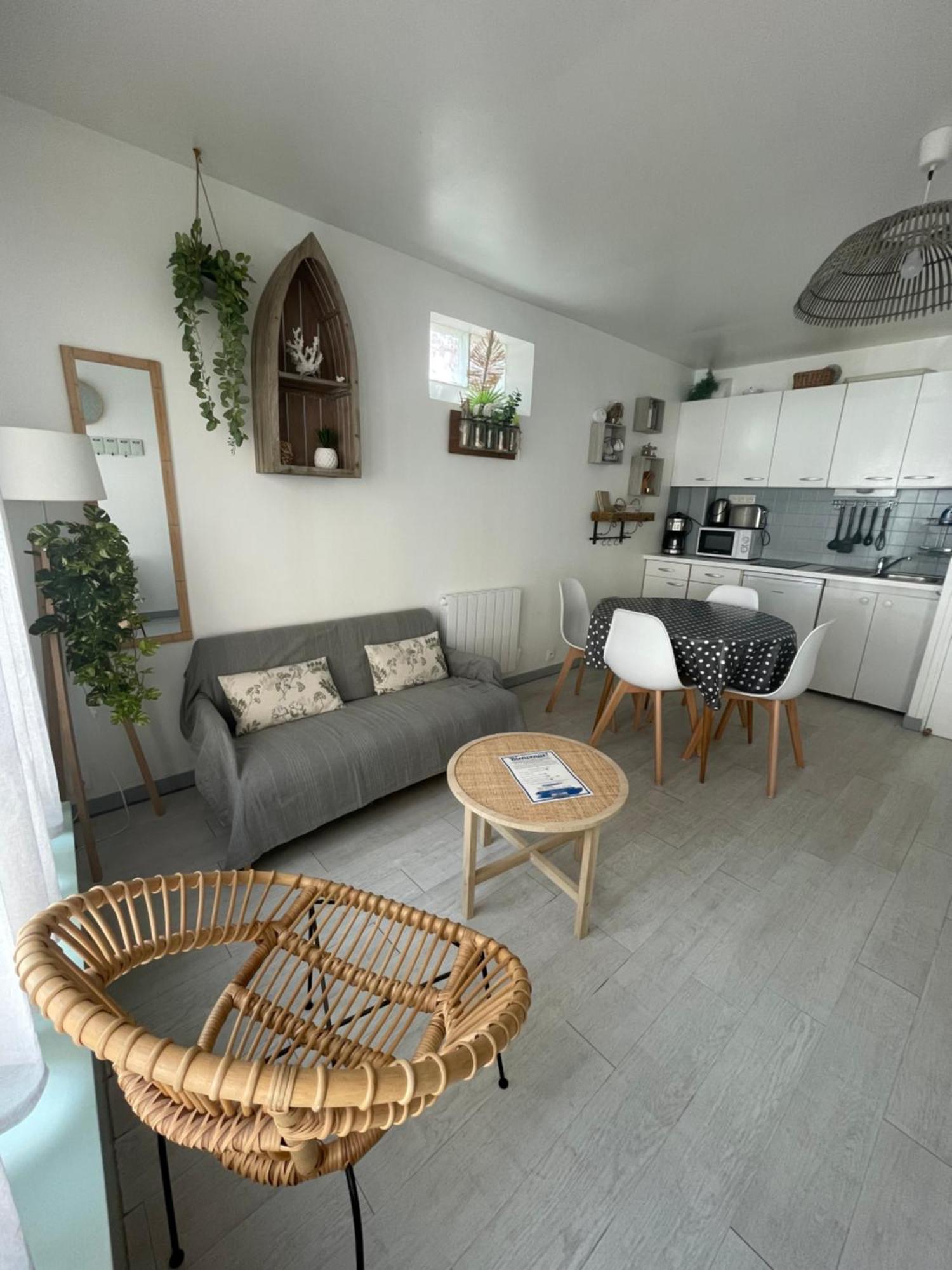 Souplex 50m Et Commerces Houlgate