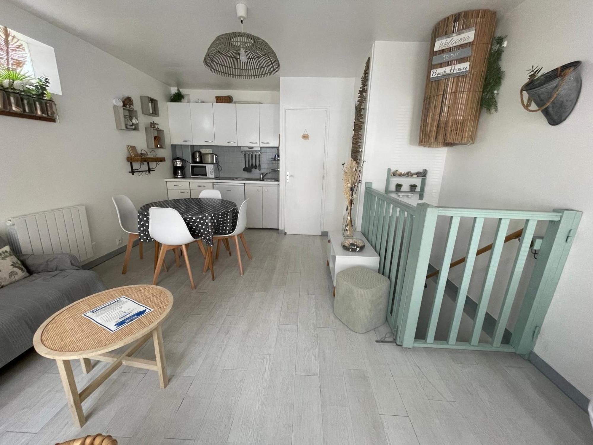 Souplex 50m Et Commerces * Houlgate